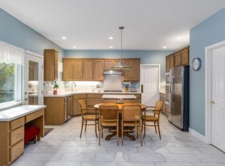 7034 Ara Ln, Carmichael, CA 95608