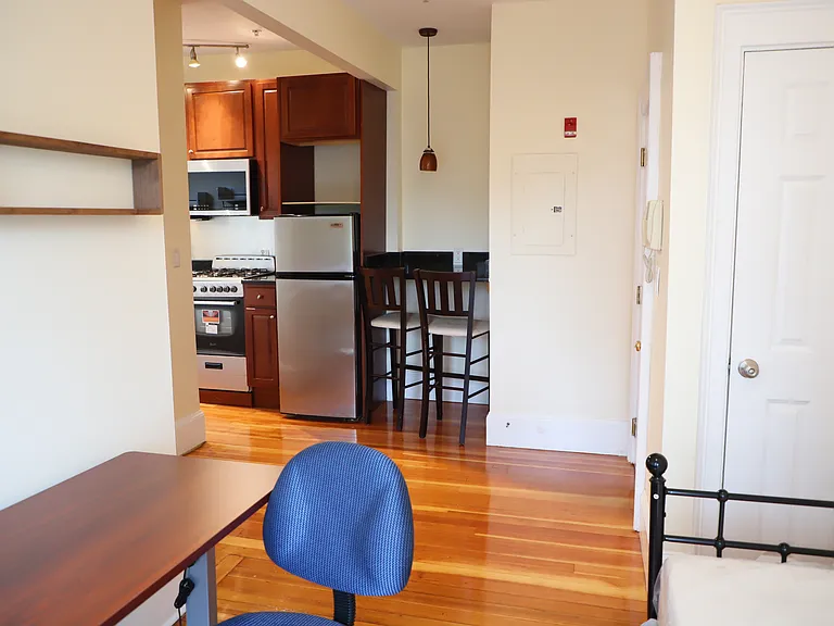 living room looking into kitchen