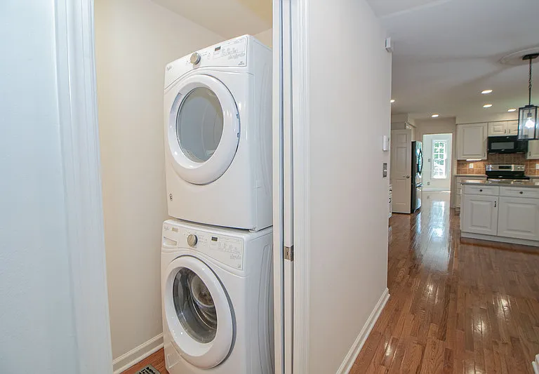 815 Shady Bluff Trl — Photo 12