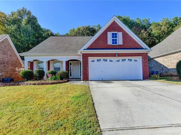 499 Bellbrook Ln, Lawrenceville, GA 30045