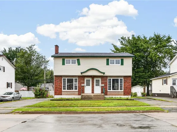 166 Ayer Ave #164, Moncton, NB E1C 8G8
