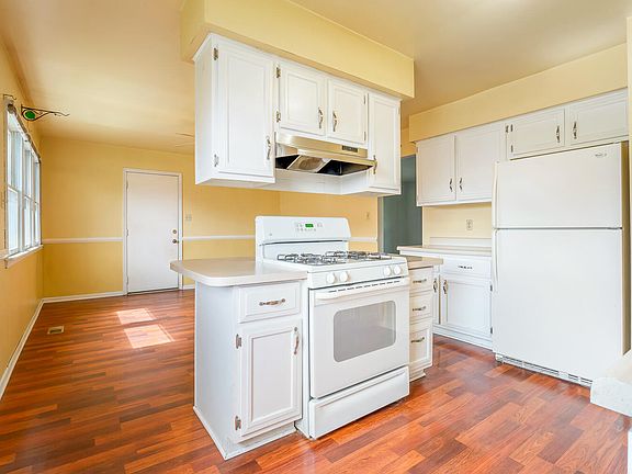 4th image of 1845 W 99th Pl