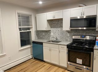 54 Wordsworth St FLOOR 1, Boston, MA 02128