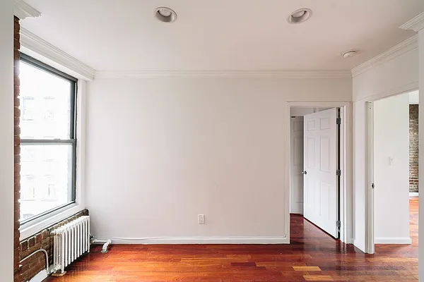 Rented by Sky Management | media 21