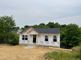 127 Ashley Dr, Dry Ridge, KY 41035