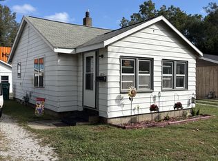 2594 E Garfield Ave, Decatur, IL 62526