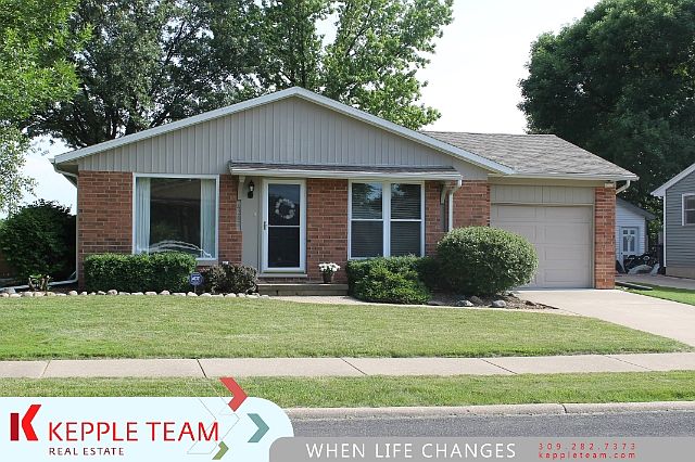 1st image of 4302 W Rockwell Dr