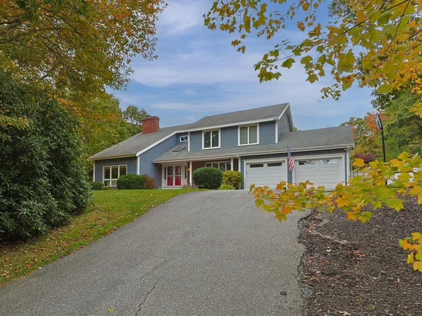 4 Knob Lane, Buzzards Bay, MA 02532