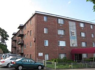 30 Rich St APT 1, Malden, MA 02148