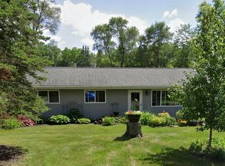 1089 Penarth St, Commerce Township, MI 48382