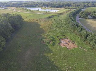 3840 E Kraft Rd, Dalton City, IL 61925