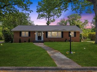 515 Oakwood Ln, Graham, NC 27253
