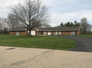 6238 Plateau Dr, Springfield, OH 45502