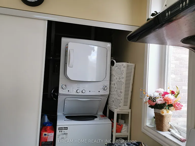 850 Clarkson Rd S #C — Photo 11