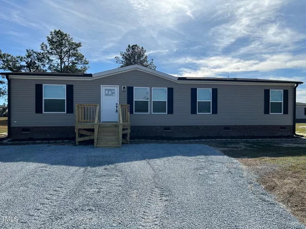 332 Mill Creek Church Rd, Newton Grove, NC 28366