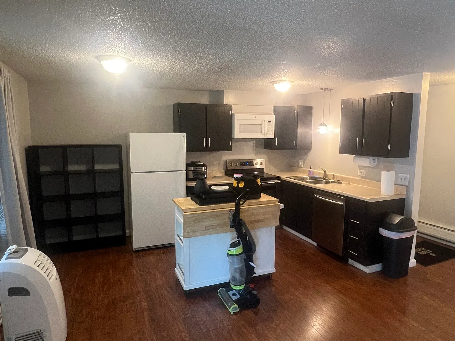 1525 S Holly St — Photo 4