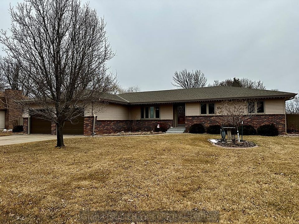 1st image of 3517 Schroeder Ave