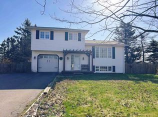990 Fort Augustus Rd, Bedford Parish, PE C1B 3N4
