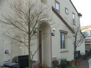 2246 Tokay St, Santa Rosa, CA 95404