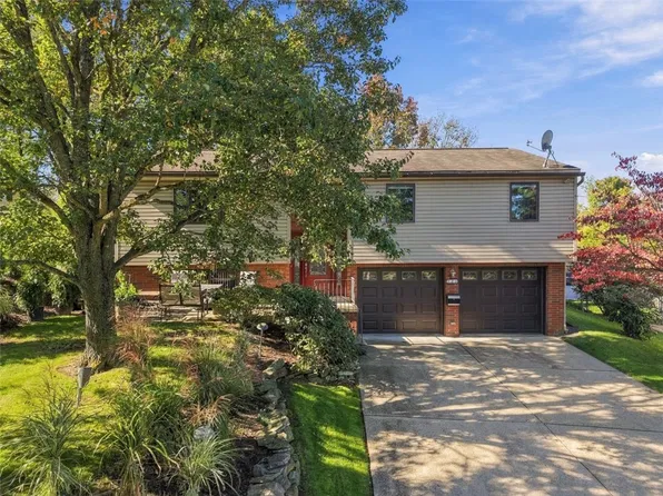 223 Shackelford Dr, Monroeville, PA 15146