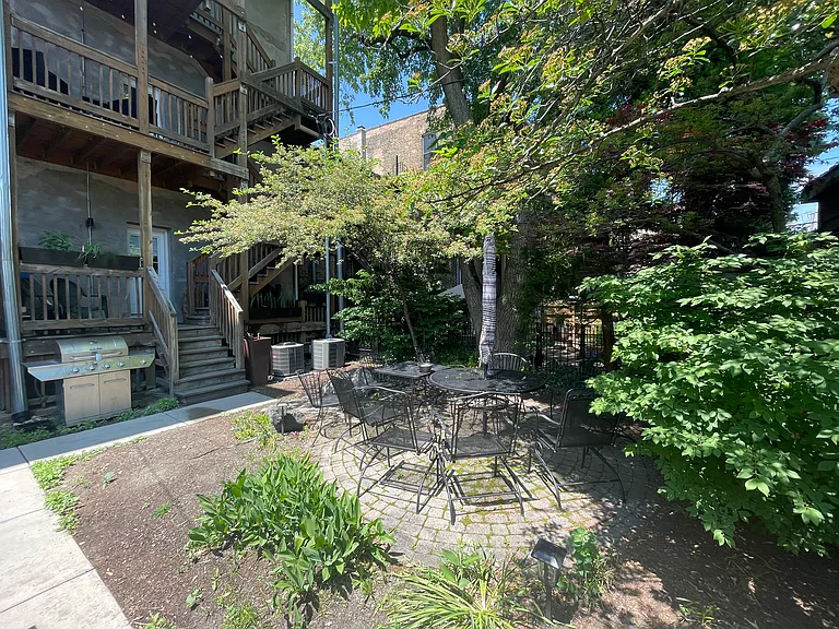 1129 N Damen Ave #BASEMENT — Photo 25