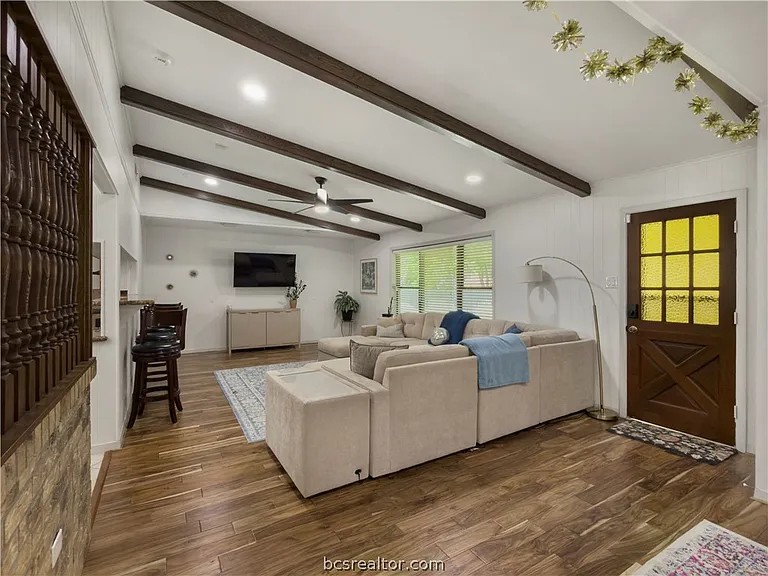 2525 Willow Bend Dr — Photo 6