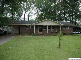 160 Midway Dr, Bessemer, AL 35023