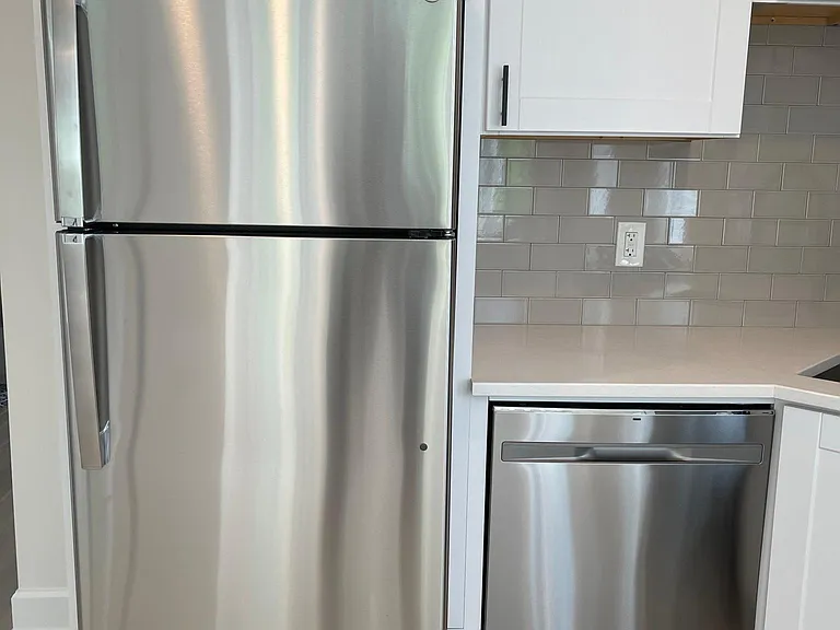 75 Florida Ave NW #4 — Photo 12