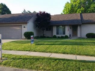 1425 Meadowview Dr, Decatur, IL 62526