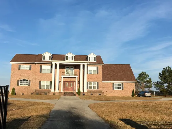 405 S Horsepen Rd, Harrells, NC 28444