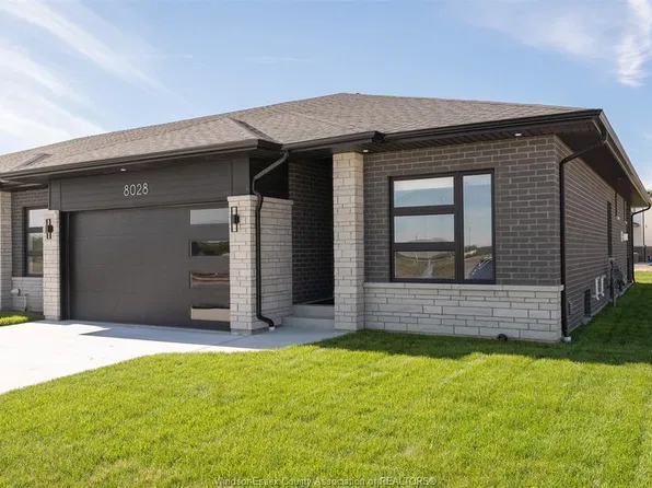 8028 Meo Blvd, Lasalle, ON N9H 0A8