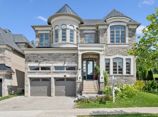 216 Forest Creek Dr, Kitchener, ON N2R0M2