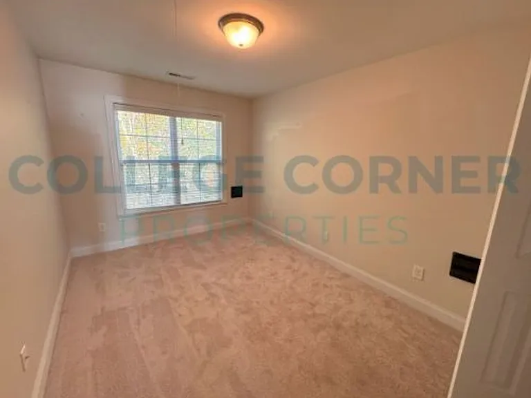 4964 Wyngate Village Dr — Photo 16