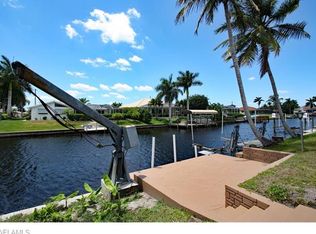 2034 SE 14th Ter, Cape Coral, FL 33990