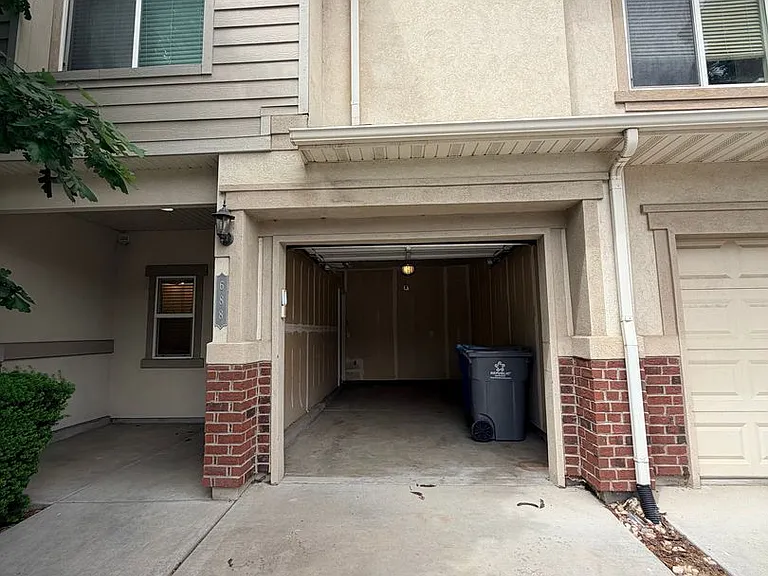 2310 W 688 S — Photo 25