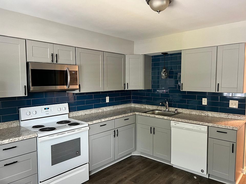 1st image of 3107A Brickdale Ln
