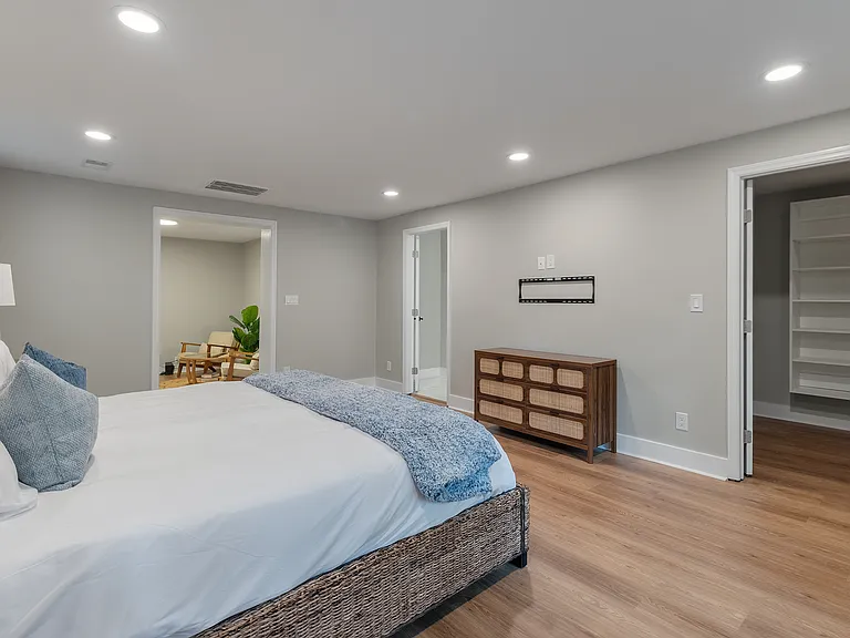 1602 Juniper St — Photo 17