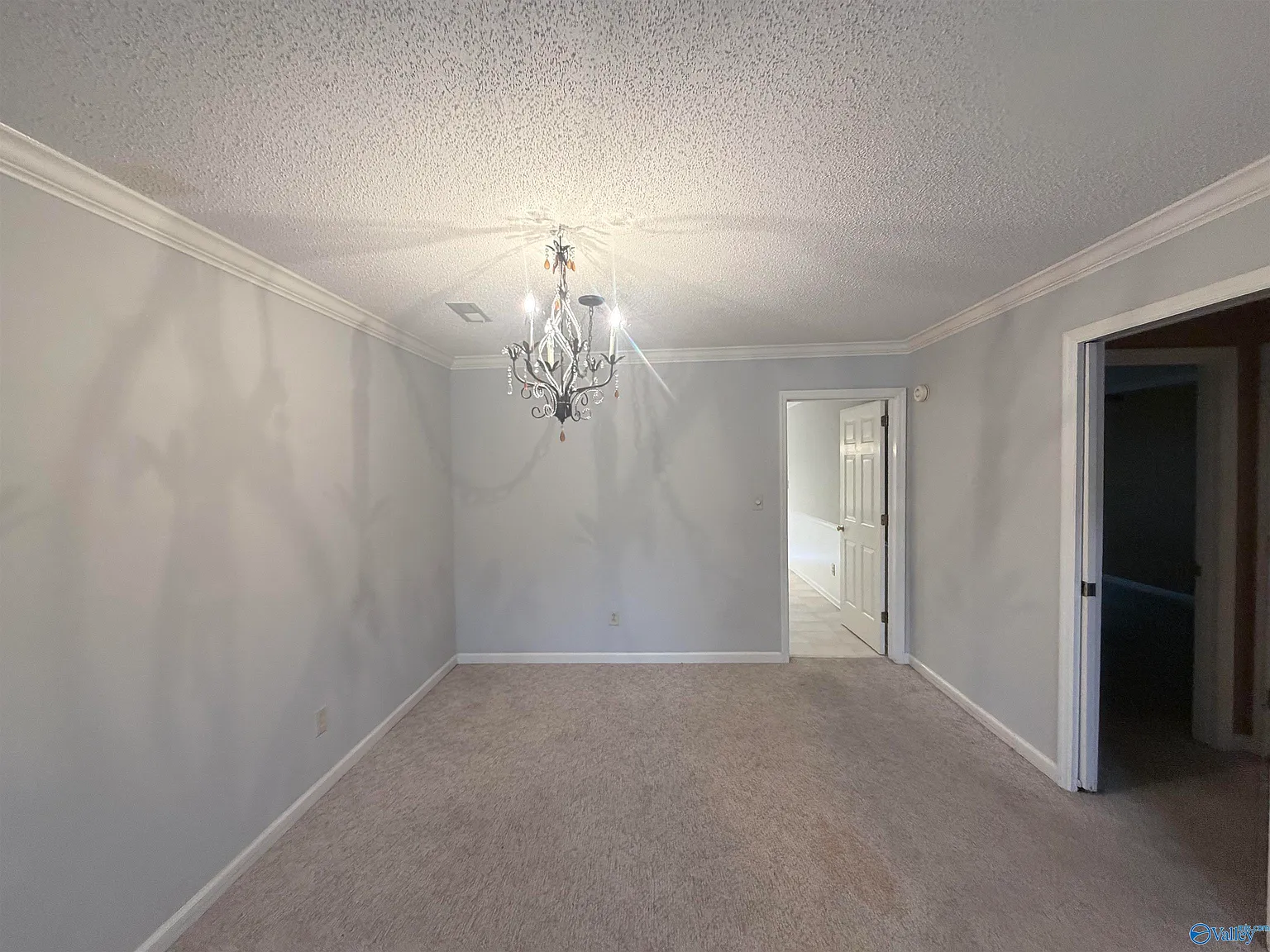 2 bed, 2.0 bath, 1764 sqft, $1,625 — Photo 4
