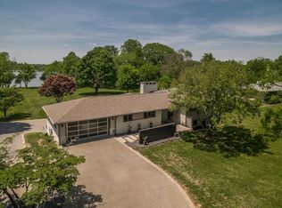 200 Cherokee Rd, Hendersonville, TN 37075