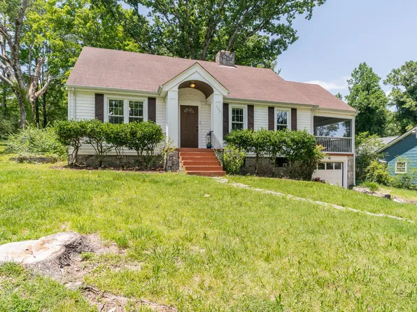 385 Paden Ln, Chattanooga, TN 37411