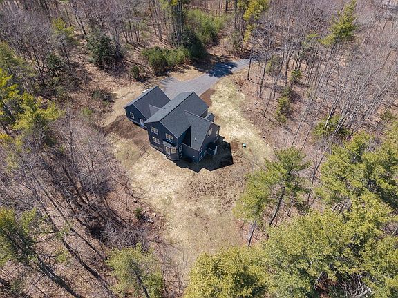 3rd image of 44 Thurrell Road