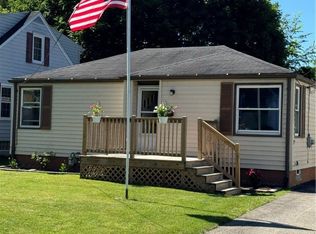 321 Maple Dr, New Castle, PA 16105