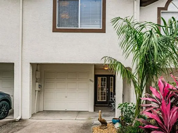 375 Madeira Cir, Tierra Verde, FL 33715