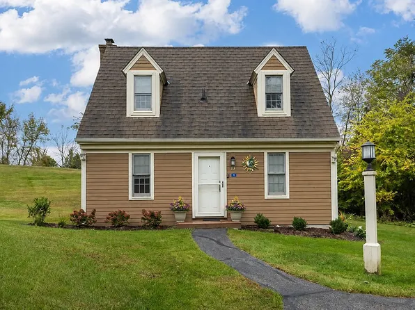 21 Thatcher Ln, Galena, IL 61036