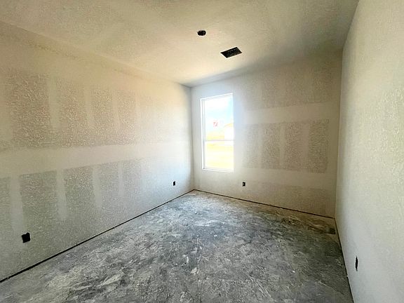 Construction progress - third bedroom