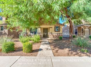 933 S Hawk Ln, Gilbert, AZ 85296