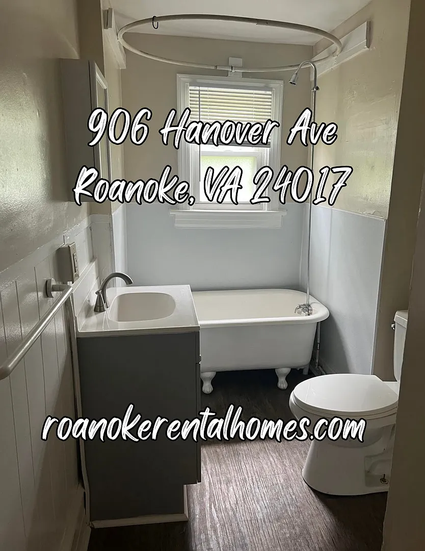 Coming Soon 906 Hanover Ave Roanoke Va 24017 - 2bed/1bath $1095 — Photo 2