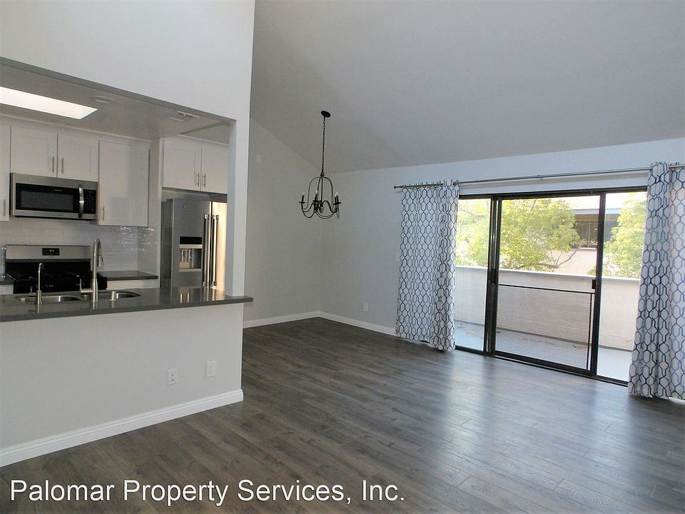 1st image of 2135 E Valley Pkwy Unit 71