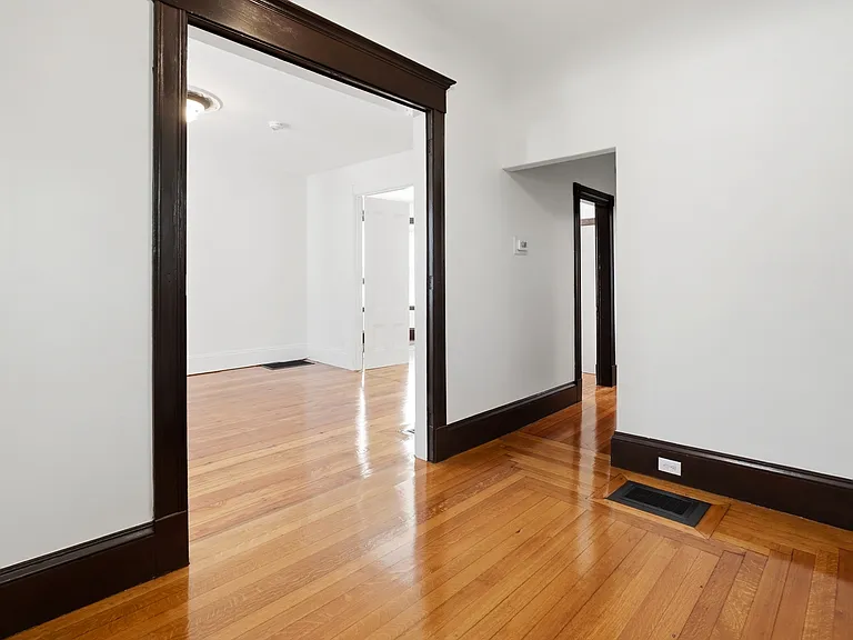 61 Edwin St #1 — Photo 5
