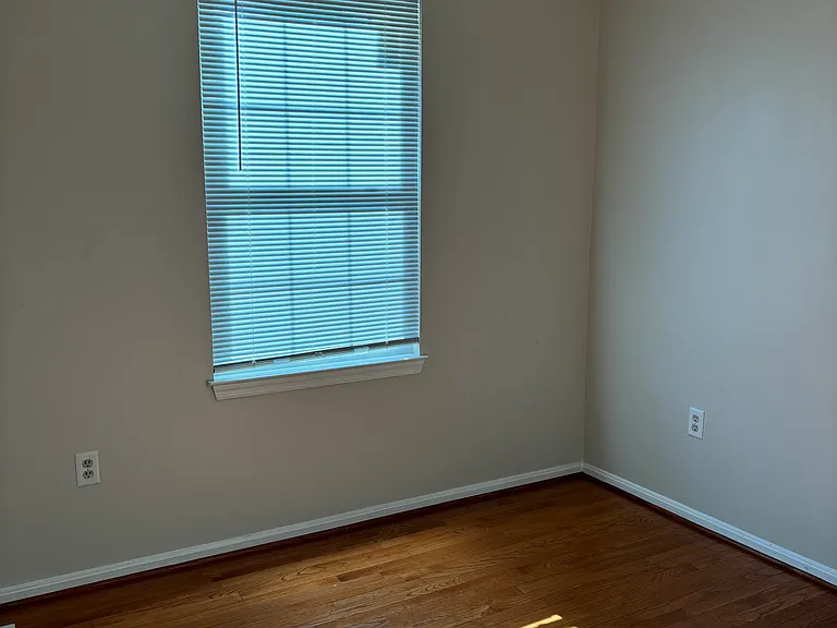6915 Caribou Ct — Photo 11